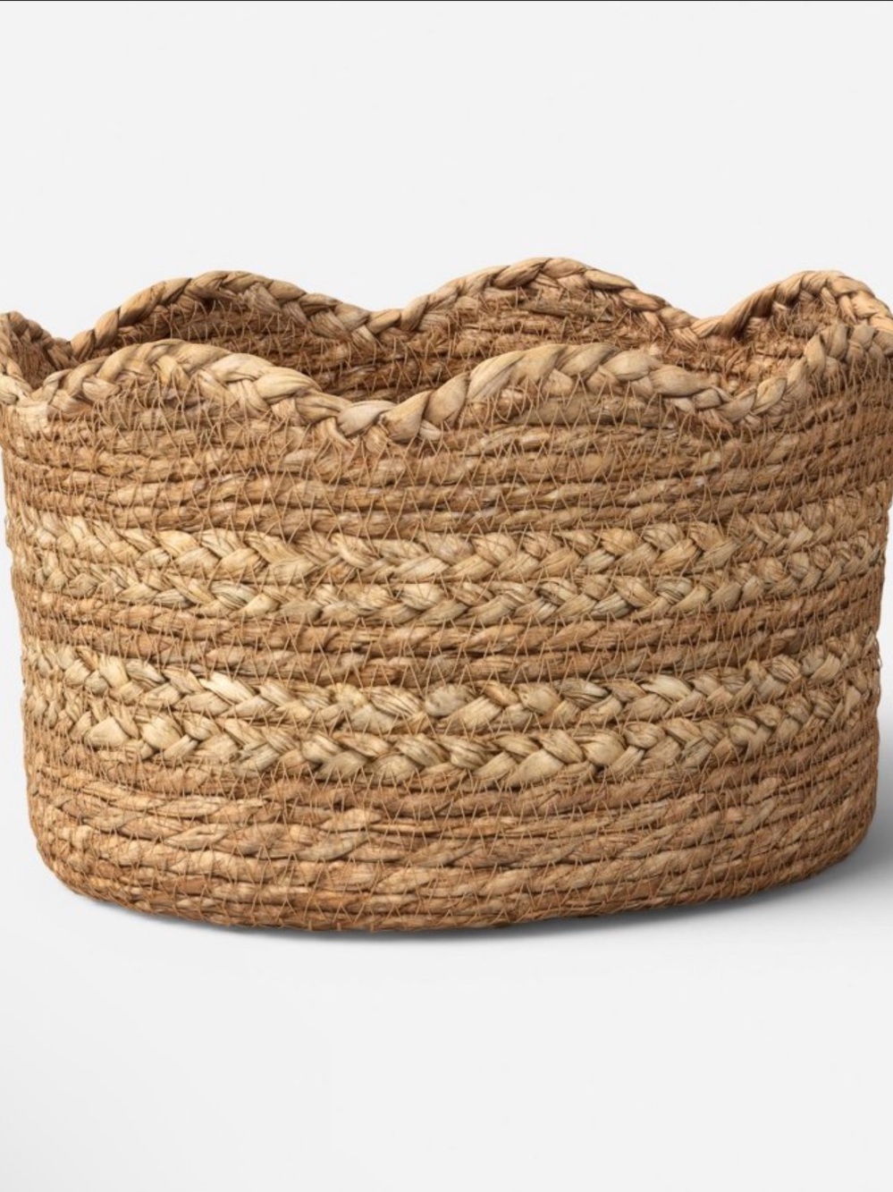Scalloped Edge Natural Woven Gifting Basket
- Threshold™ Spring 2026